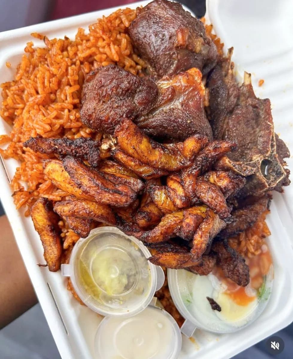 Jumbo Jollof Tray